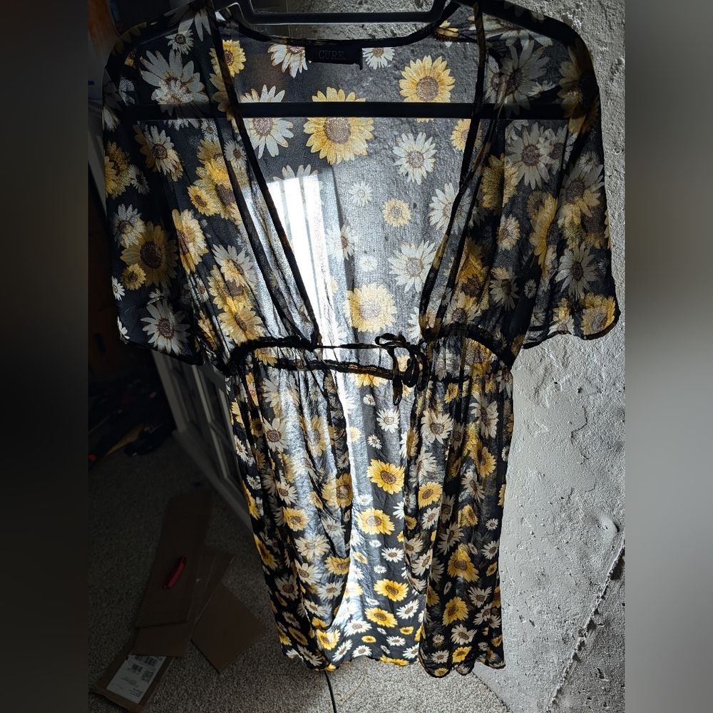 Sheer Sunflower Print Kimono/Beach Coverup | Festival | Vacation | Pool - Picture 7 of 7